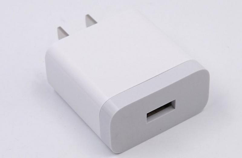 18wpd快充方案應(yīng)用實(shí)例MDY-08-ES小米USB-A口18W快充充電器